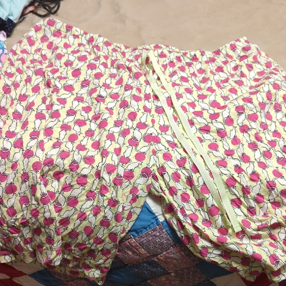 HUE Pink and Yellow Radish Print Pajama Pants